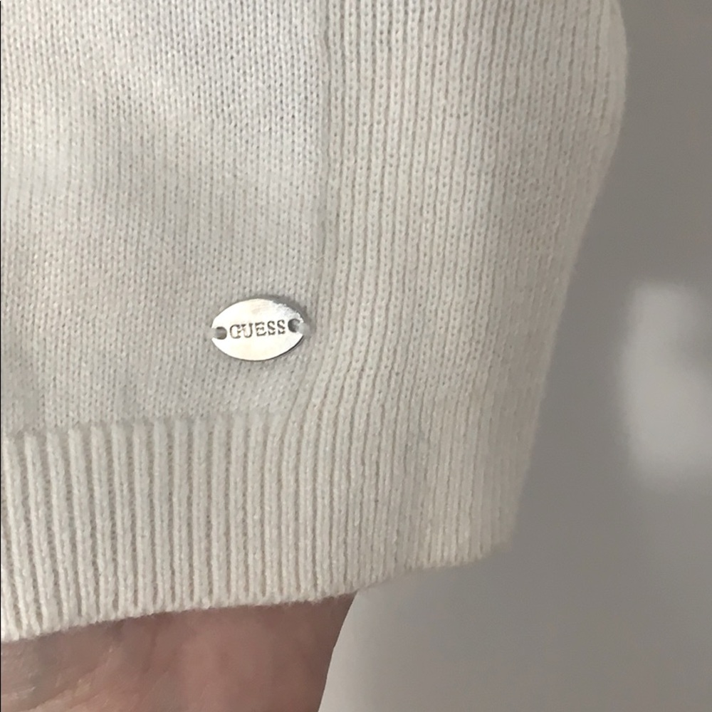 Sweater - Picture 4 of 6